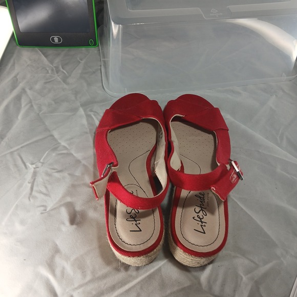 Life Stride Socialite Red Canvas Espadrille Wedge Sandals Size 8M Adjustable - Picture 6 of 8